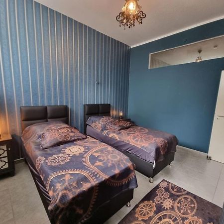 Retroversum Themen-Ferienwohnung Bad Oeynhausen Εξωτερικό φωτογραφία